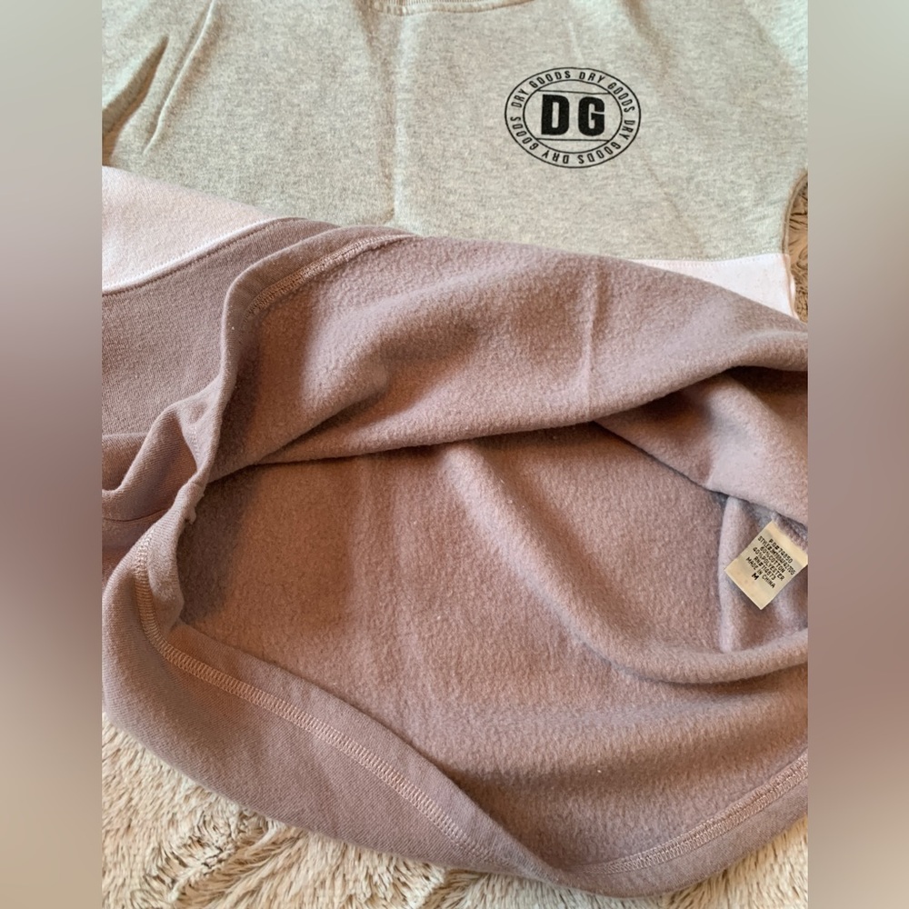 Dry Goods - Color Block Sweater - Picture 6 of 9